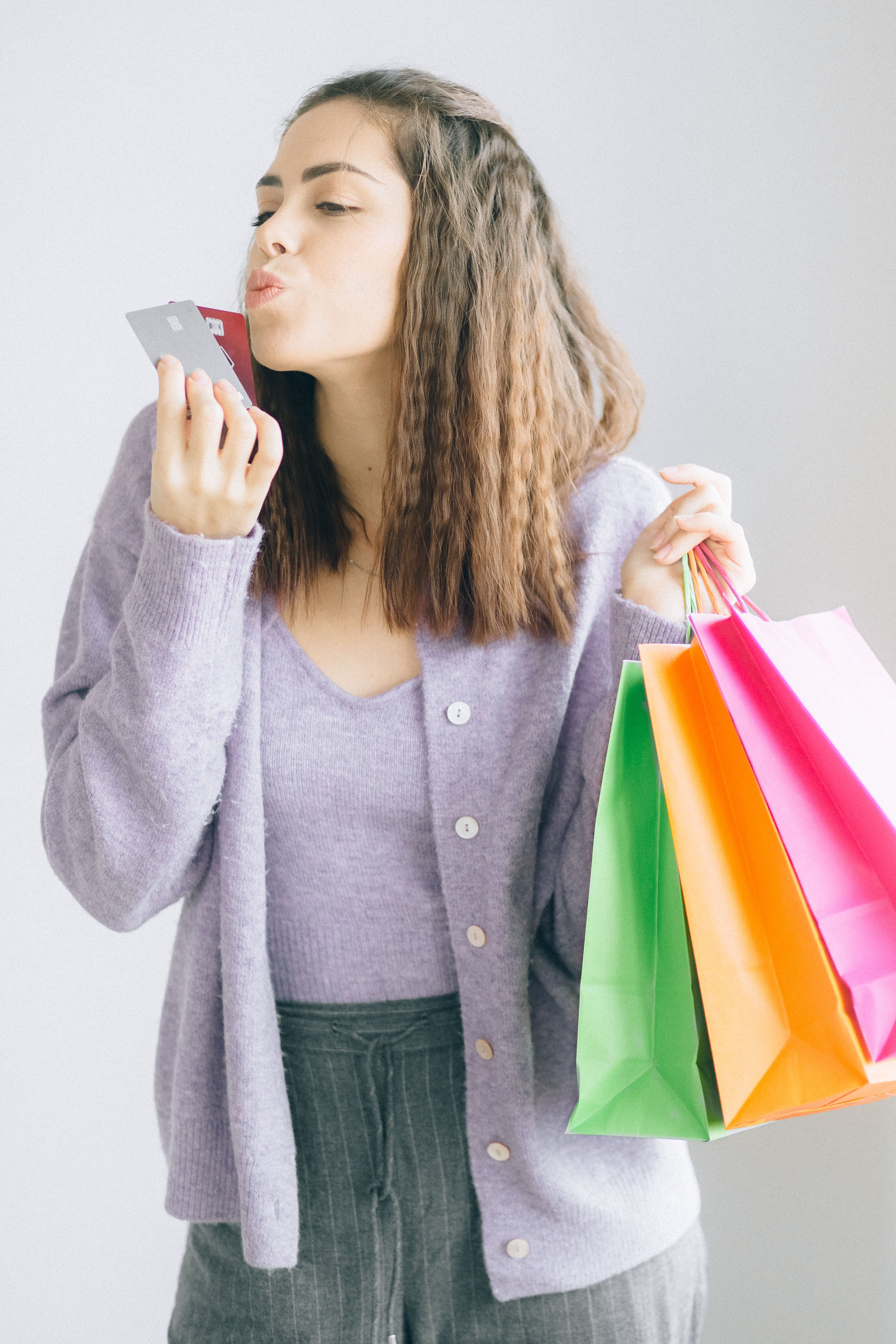 How to Avoid Credit Card Debt